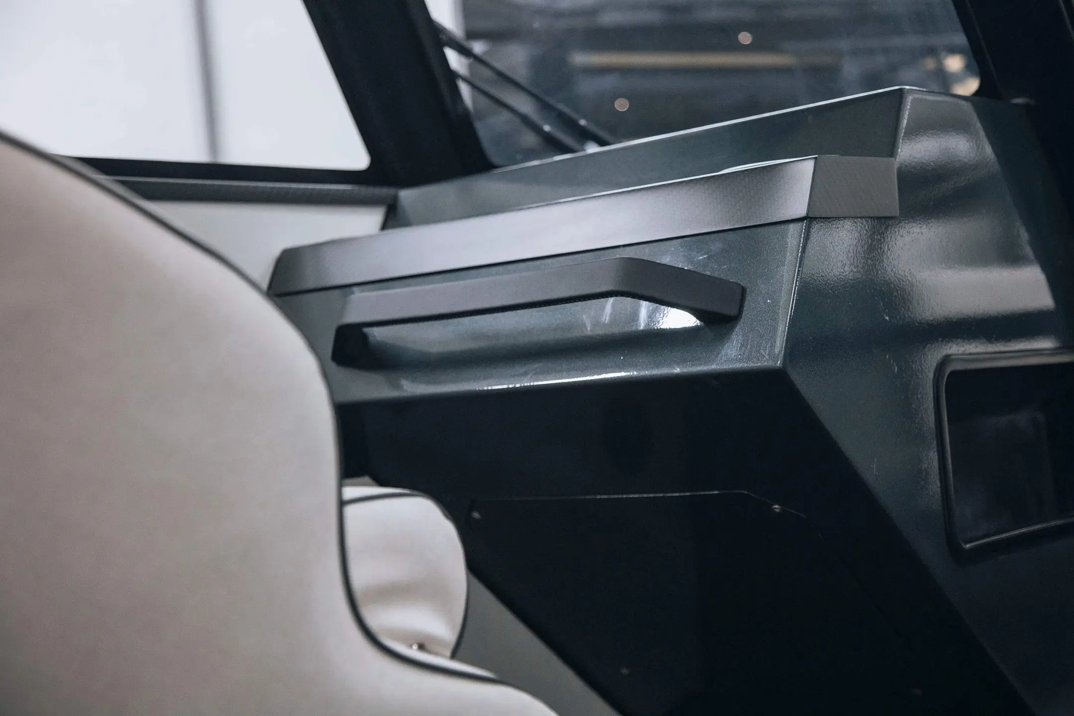 ONIX 680 Cabin — интерьер