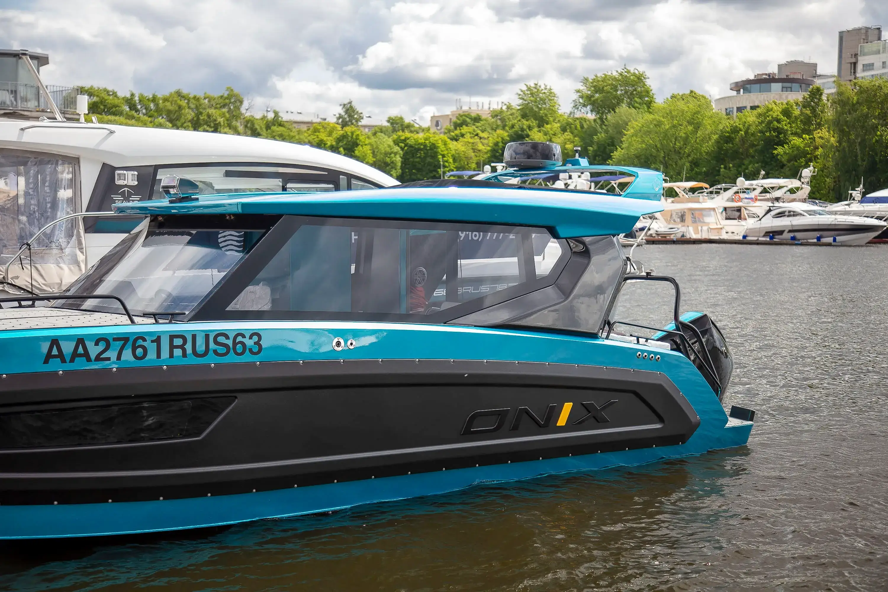 ONIX 850 Cruiser — экстерьер