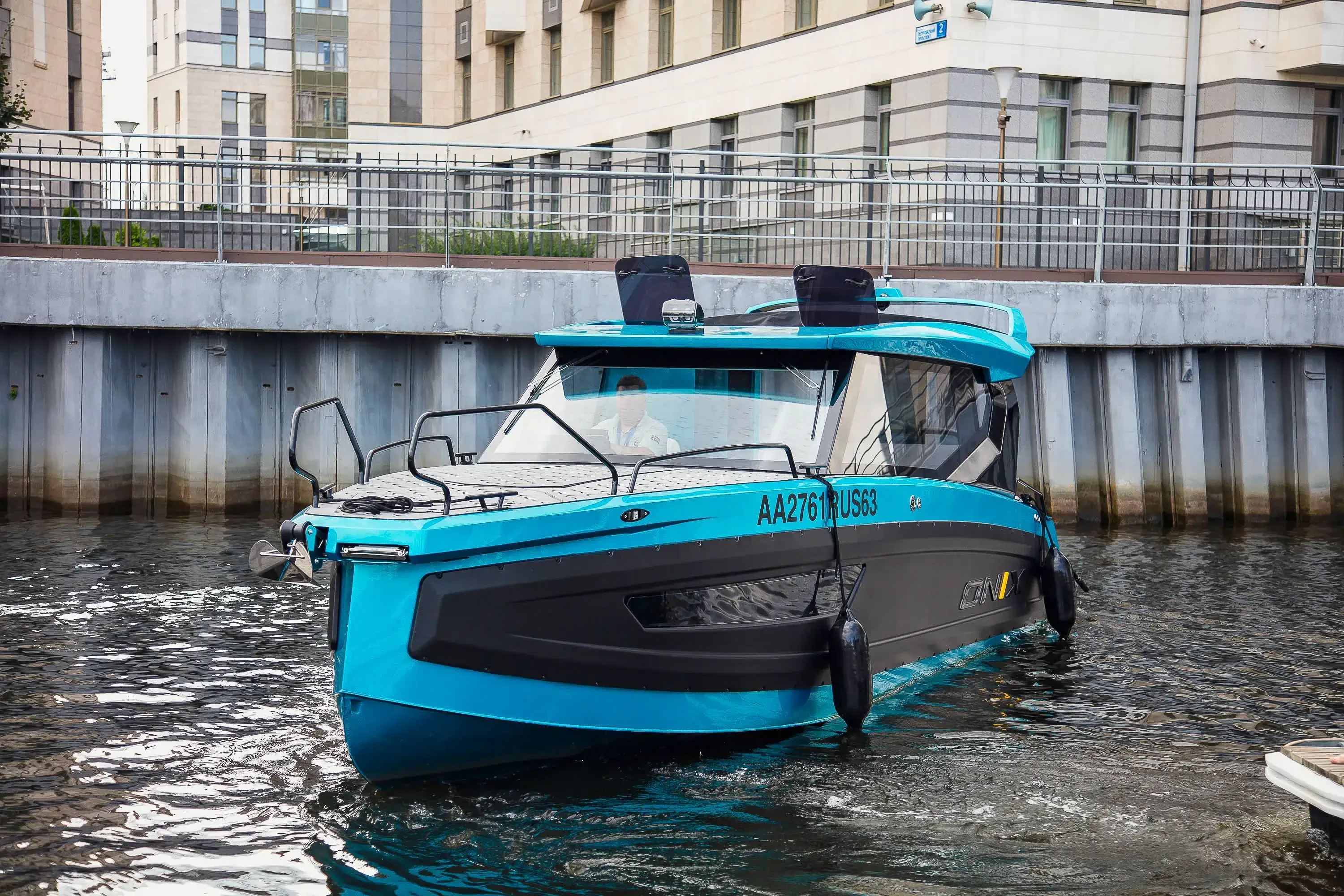 ONIX 850 Cruiser — экстерьер