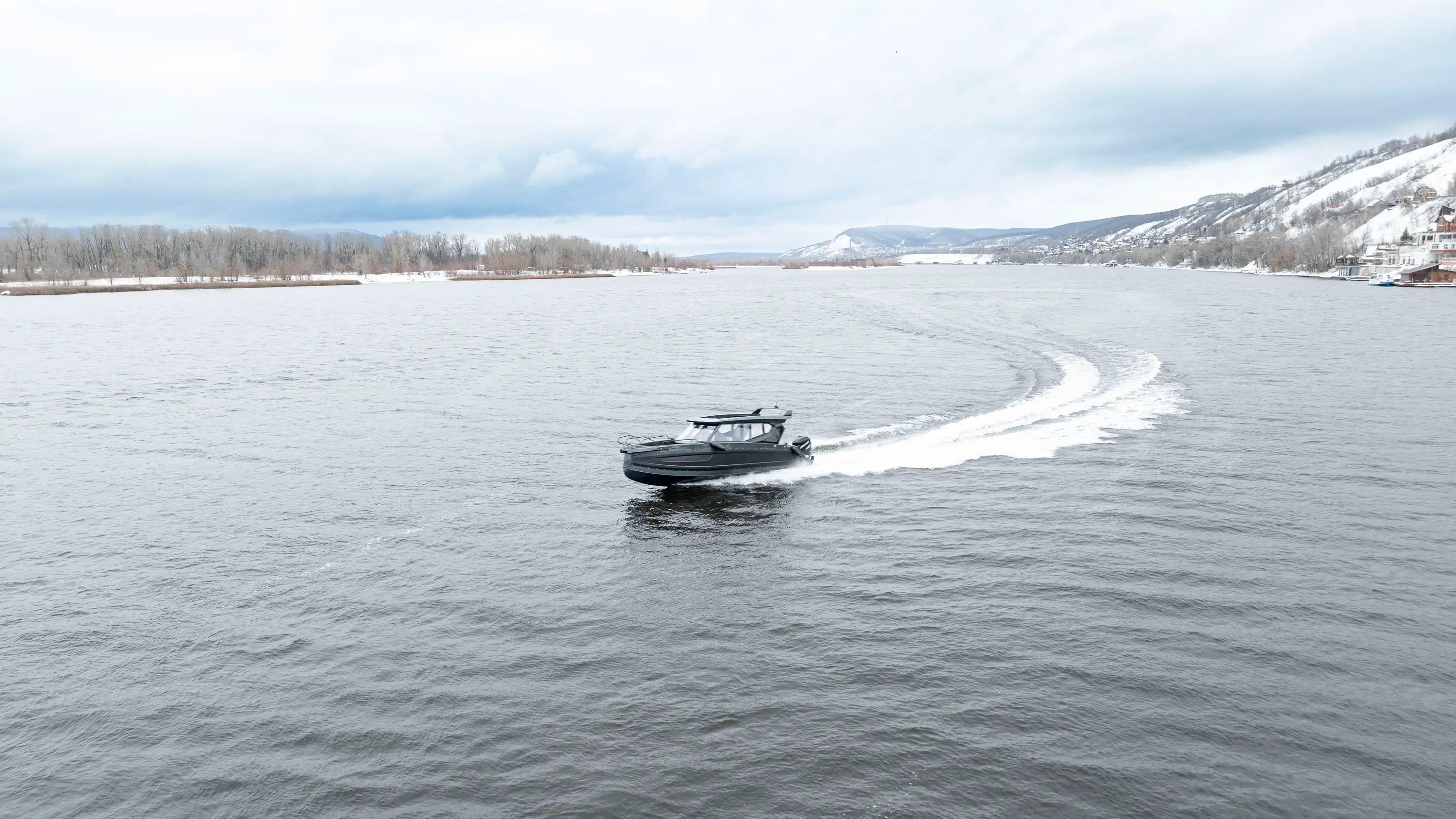 ONIX 850 Cabin