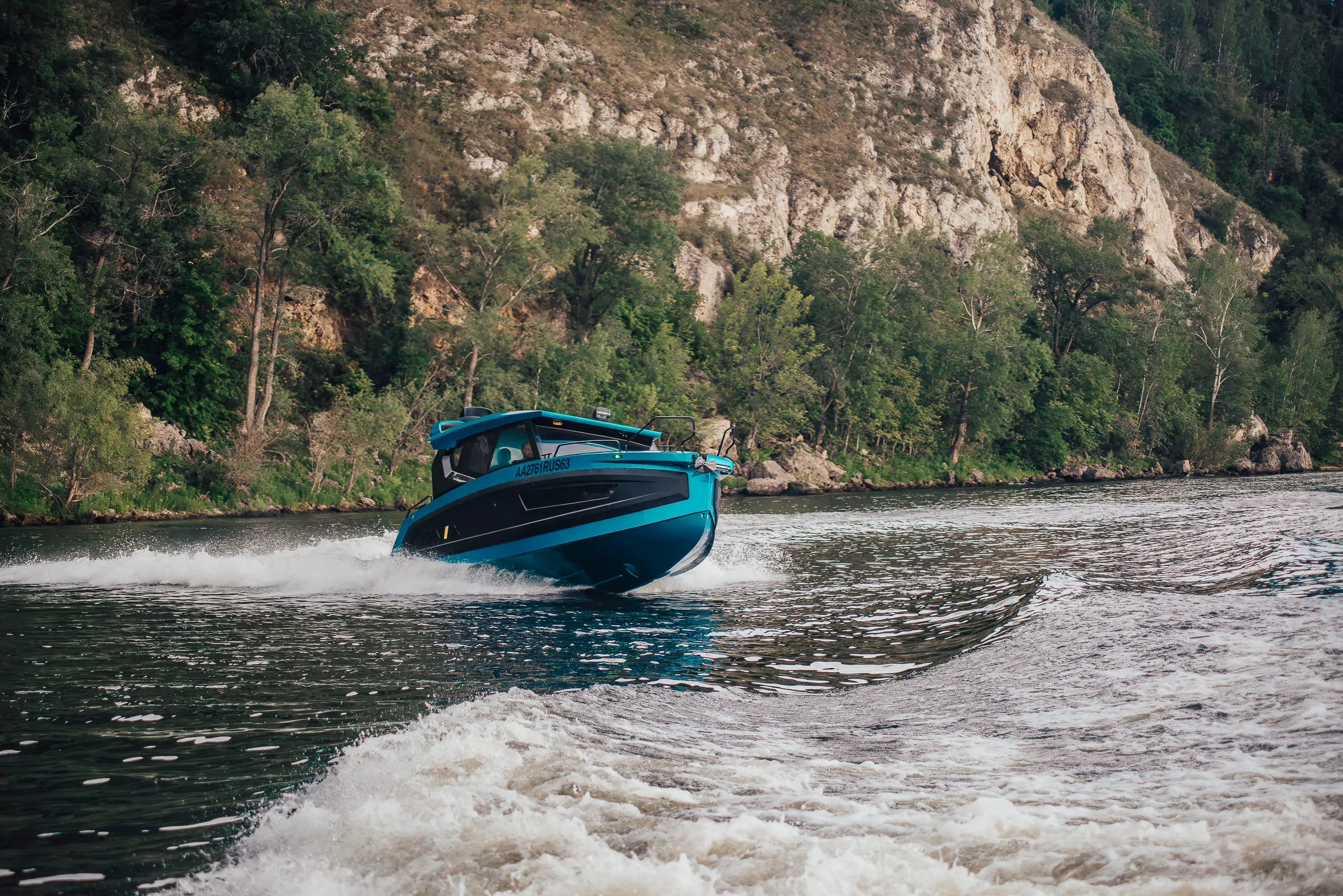 ONIX 850 Cruiser — отдых на борту