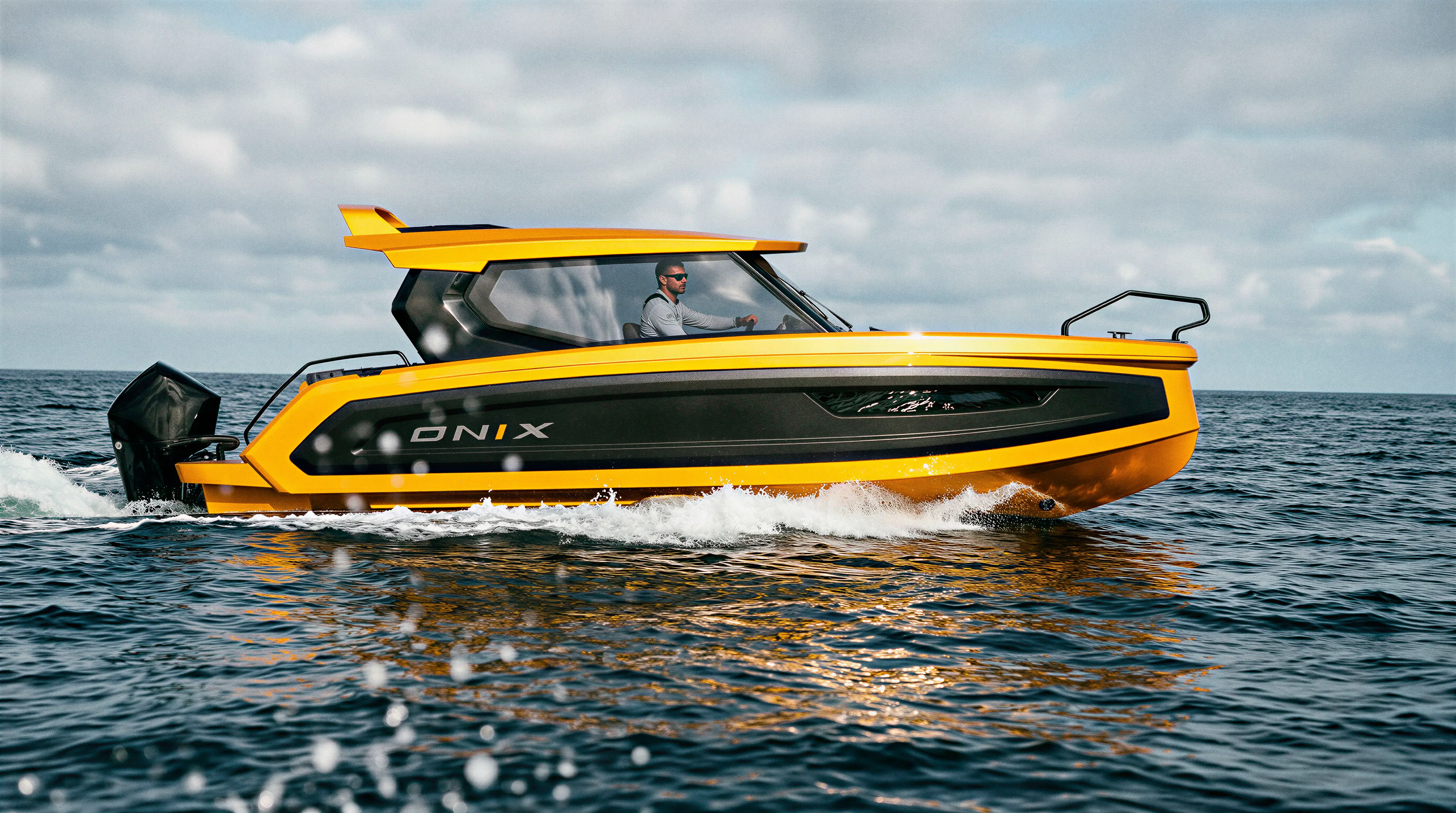 ONIX 850 Cruiser